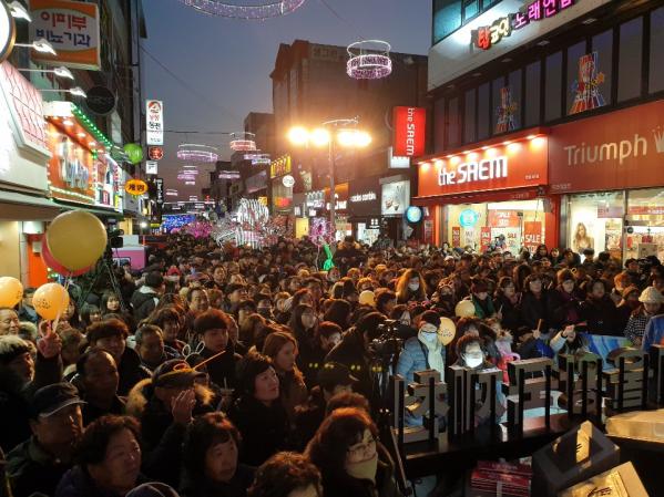 2039632632_0ABm5khM_7466a36cb5405b82c16b