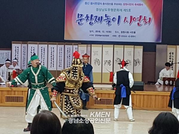 2039632632_HyV2j08t_686e500a1758886d0332