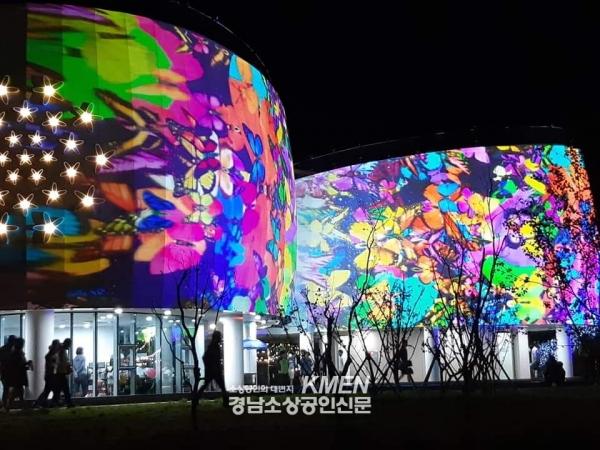 2039632632_QEzrq2V7_cbb16132bf903c8e9013