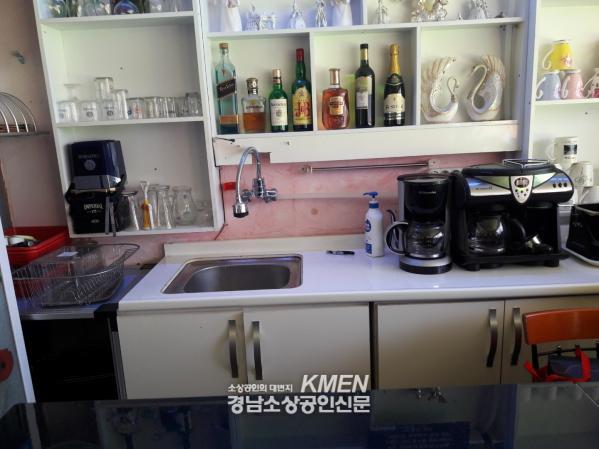 2039632632_W3NzM0Qn_83cbadd55267eacc822e