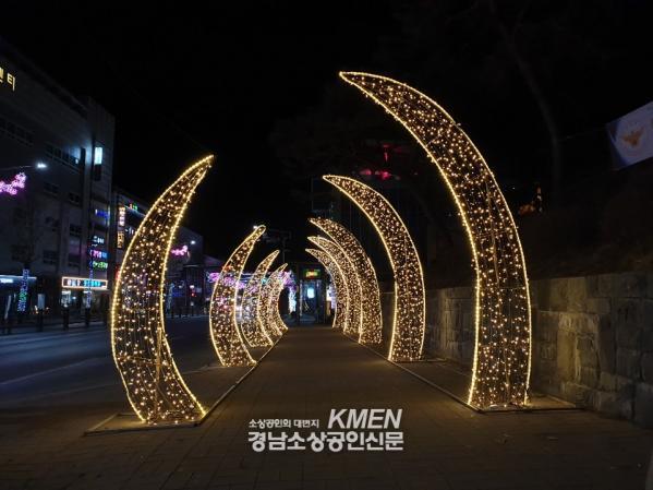 2039632632_ZOQ7SW48_0db75e6d1df266cd052a