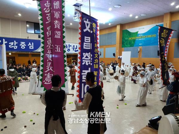 2039632632_rln6f7tI_423e92d7fba0c8e9c510