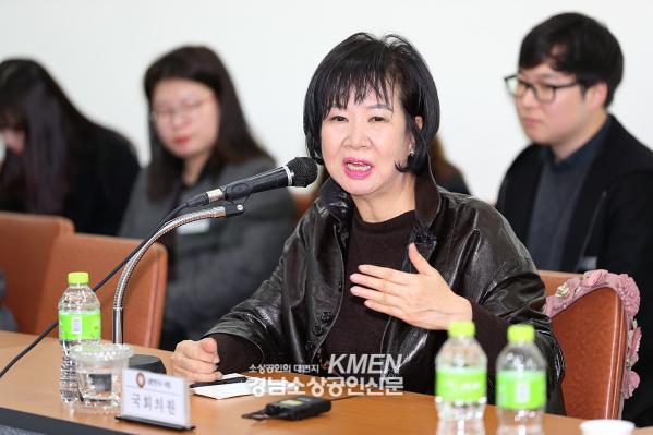 2039632632_EAKmBGMR_ccbc79809caa1301054f