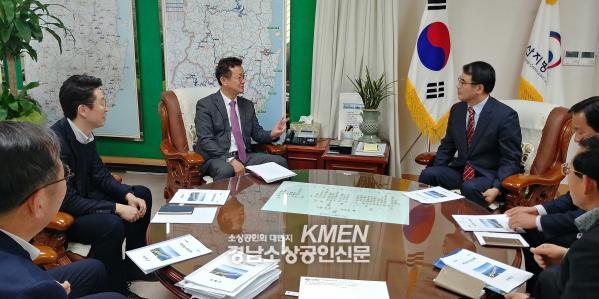 2039632632_MIYzmKy1_dd33d1c36fb4fe18db9e