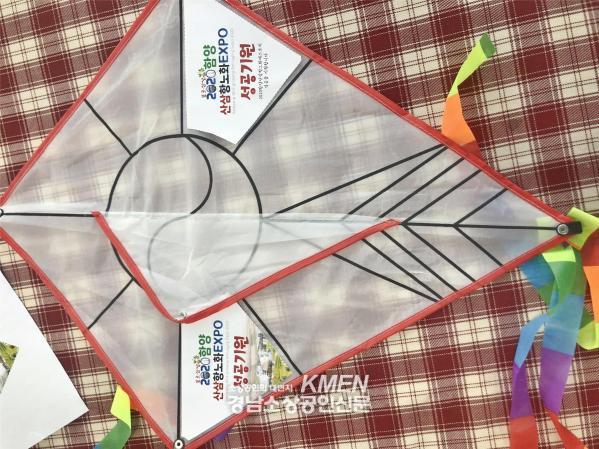 2039632632_jwSoUnKQ_47a8cc08a433cb604e9c