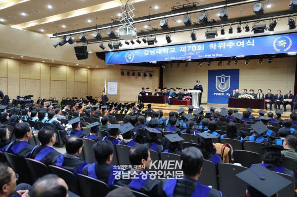 2039632632_nwzd7ug5_5f690f715edd86e9de8c