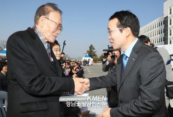 2039632632_4mKD09bo_cd8f78340cb8a8ff84da