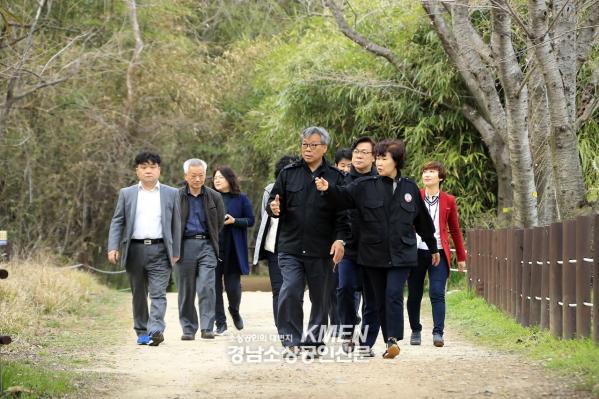 2039632632_7sWnRz42_0c10997bda01d865940e