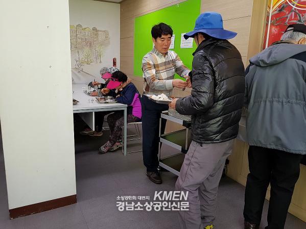 2039632632_E1W95Gmn_34fd9d057cbe6fa3fd6f