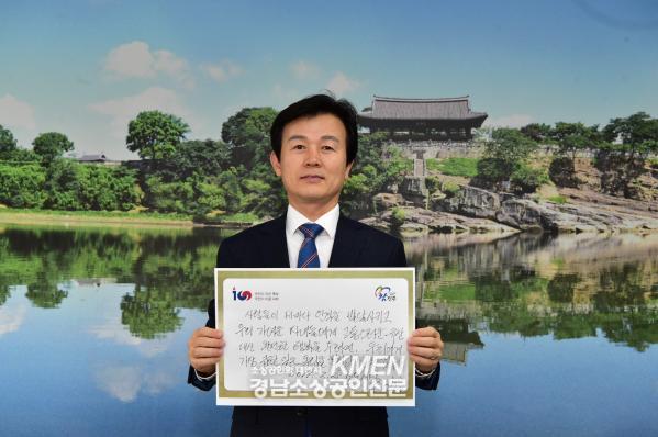 2039632632_GMBTm04l_3d5a4a2a14b04474e2ee