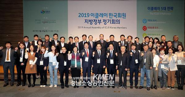 2039632632_T9CB5Uj2_fe87b70296dbb5eeb08c