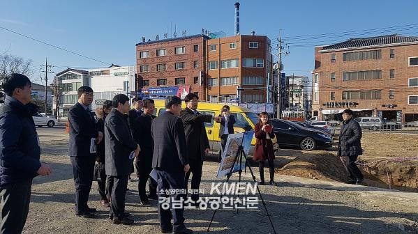 2039632632_jsZRbk6z_65c39a39f9f6da3f6905