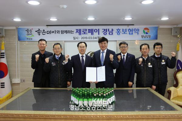 2039632632_oHrfv2Tm_e67e40b4ffa84bc03359