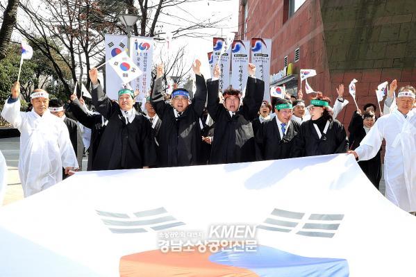 2039632632_y8eCnP5a_c0fafd4e8b86630f567c