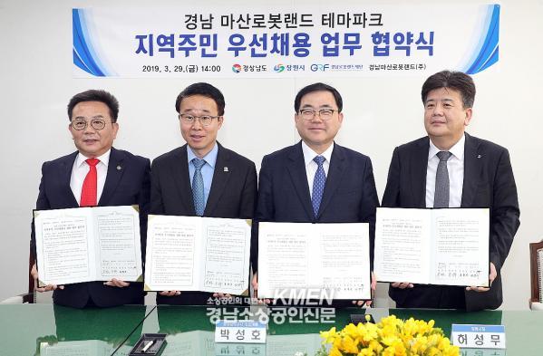 3531325196_nzhrUxHi_724dceef72733d9512c2