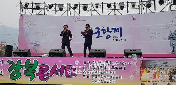 3531325196_Y9RWA8JC_d1e26884b0988ea8d136