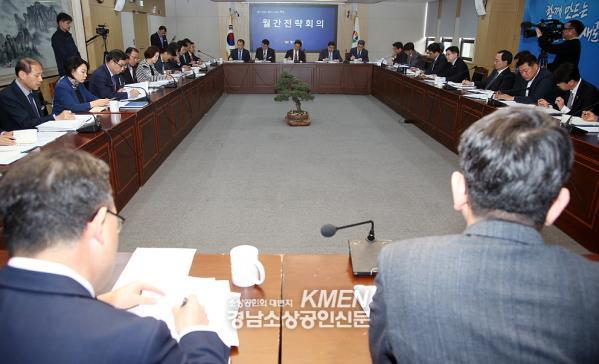 3531325196_z4ZK0YvM_9e04fc8b0682e87ba84a