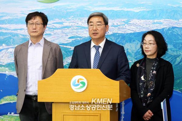 3696077903_zdyUi5Wk_b6a168ad0eb81a37fb17