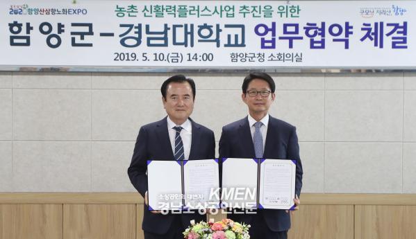 3717738889_2Y4WcgUB_5fc4560c2c497644dc52