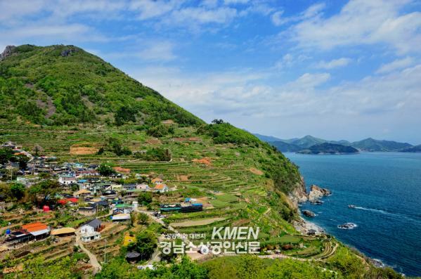 3717738889_4xODE2cY_5f65bc00cc7b72f3f324