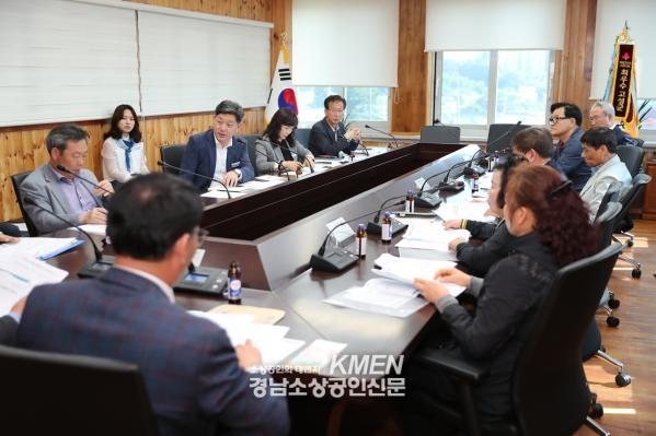 3717738889_7T5P8qaU_94b3631c5a8c7c14aa26