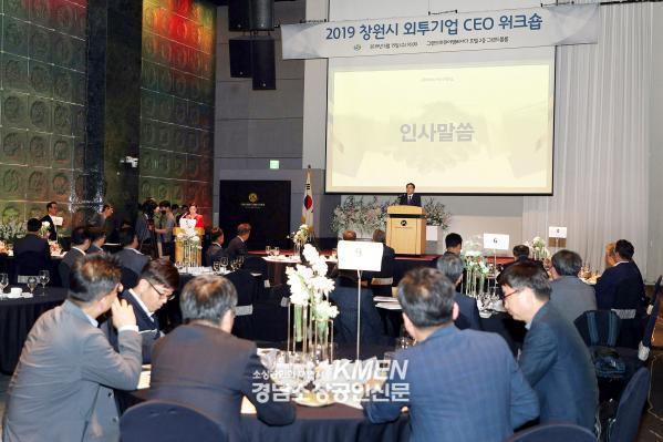 3717738889_xlQDjKcC_89d4f925af5d5fc5e9d1