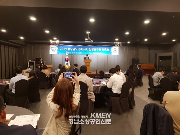 3717738889_yVU7I0kG_47adb2d25a0ffa181eb6