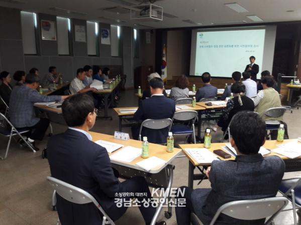 3717738977_3PT4Wrma_d119d2aaa075016f5c40