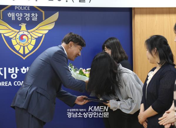 3717738977_7mEJDjx9_44c6870f1ec4be3029da