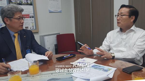 3717738977_rKubYCSk_f50e2853d1f0e2842546