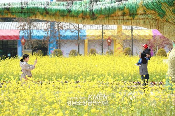 990535734_Lq8WUT2x_fe52edf6a4ab2370c5f3e