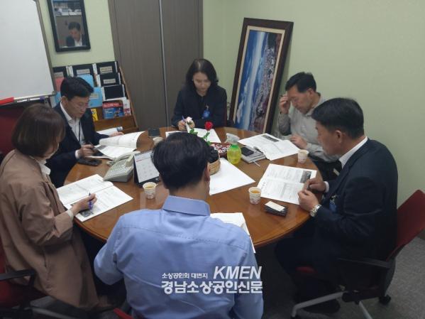 990535734_Y9qe5O4R_128ce821cd7b1156a353f