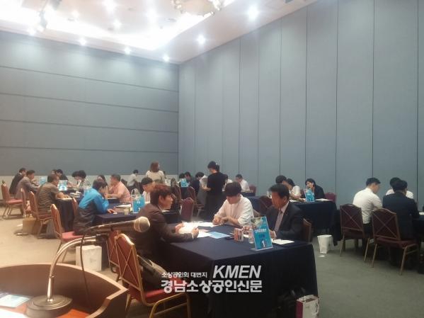 3717738977_7n21RejC_928d6e3206e56e1c4a6f