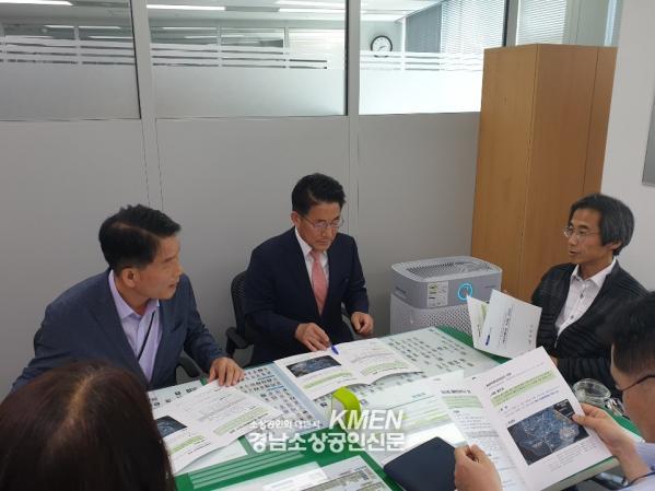 3717738977_rkYjUp6q_e04a09b3c87fce475c4c