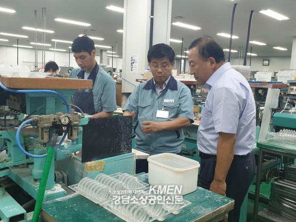 991336852_BafPFG0W_a11f023e5e2677a4ecd42