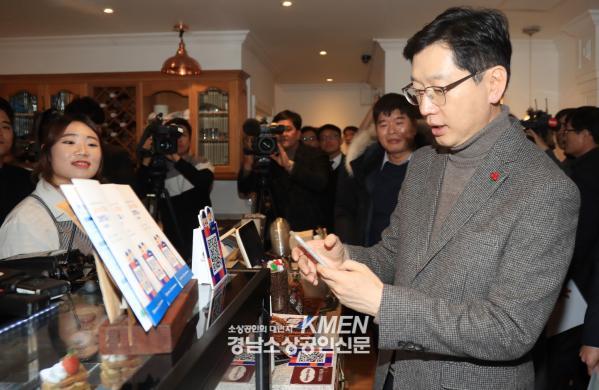 991336852_gqxvz8TH_048208ca2ebdbc1c7eae1