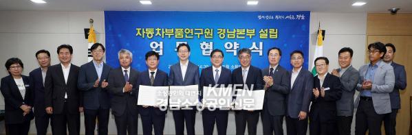 991336852_PiLSONQ6_16eb0ee2fb1820123cb53