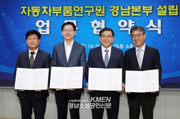 991336852_S5h69JHP_81151cc6d8f9af297e4d4