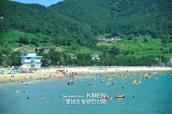 991336852_ZqYHSECr_db69ee36a8a2b13cbed70